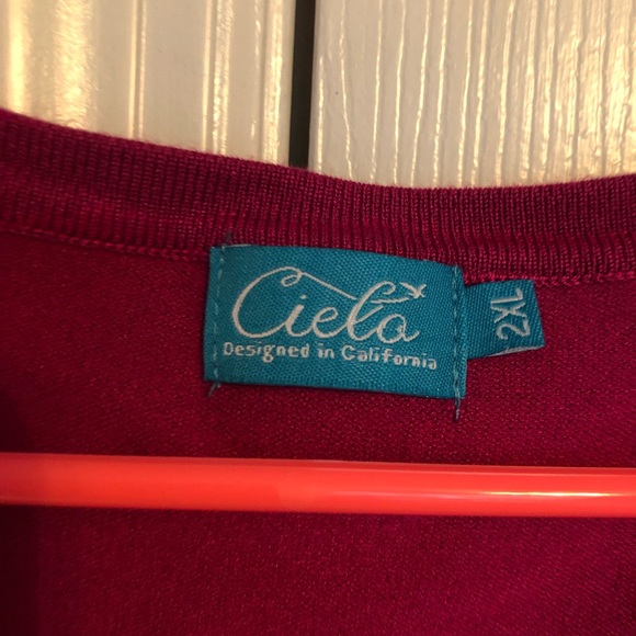 Women’s 2XL magenta/fuchsia cardigan - Picture 2 of 5